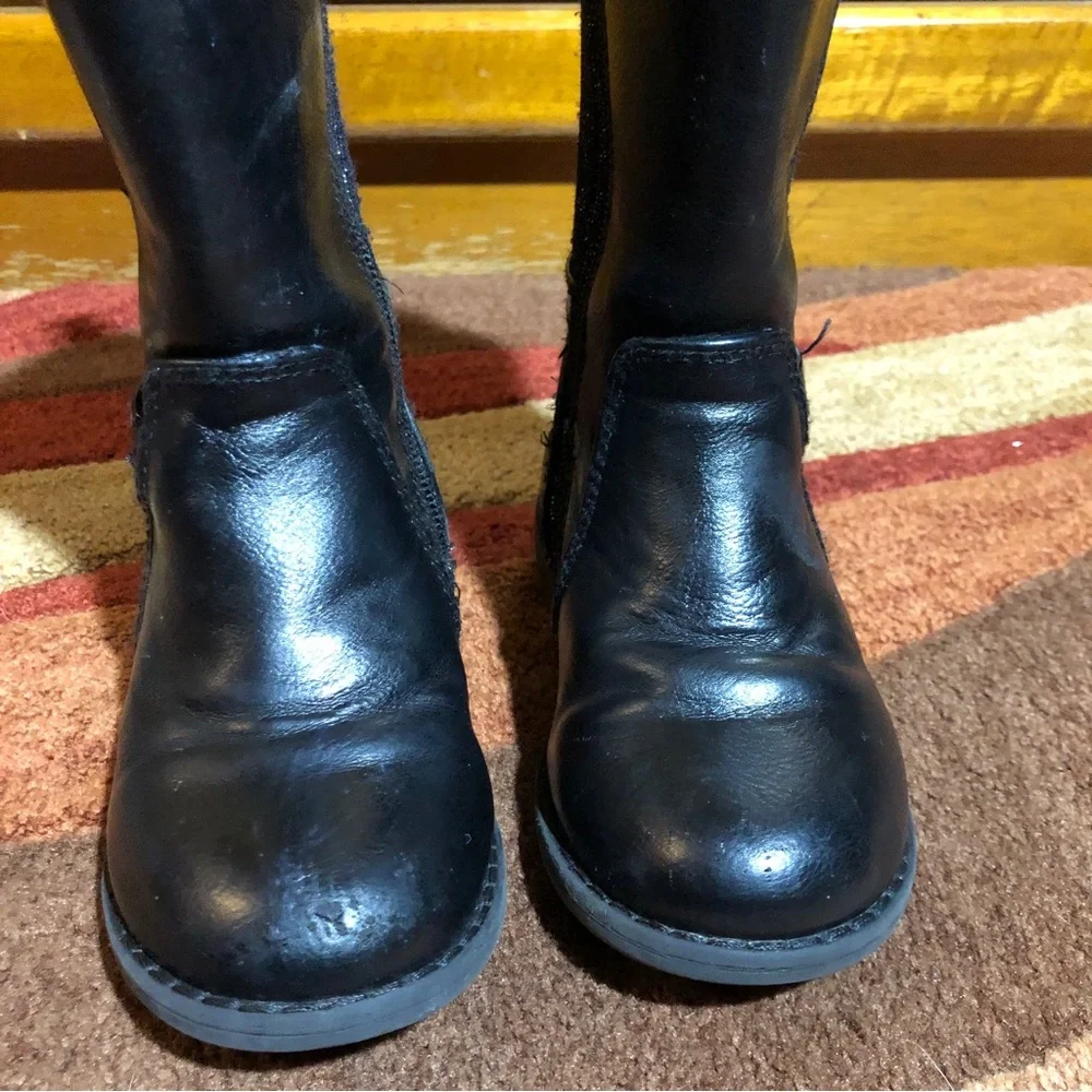 Juicy Couture Toddler’s Girl Boots